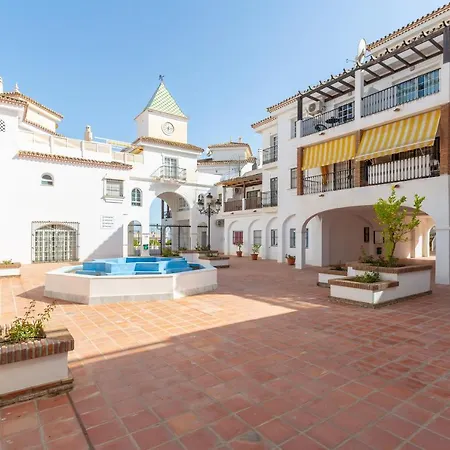 Lovely Seaview Apartment Benalmadena
